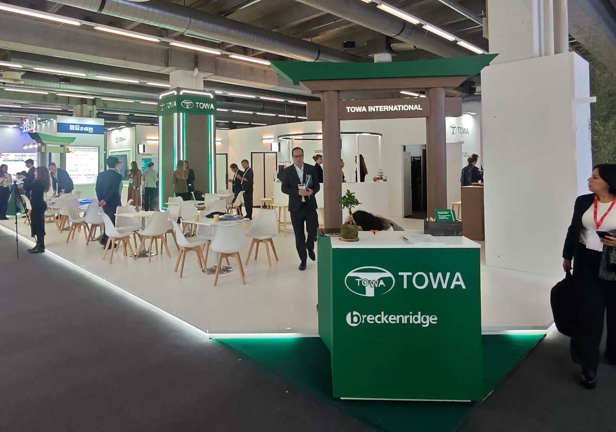 Diseño e instalación de escenografías corporativas de alto impacto visual en Barcelona